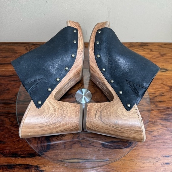 Kork-Ease Danika Platform Sandal - Picture 13 of 16